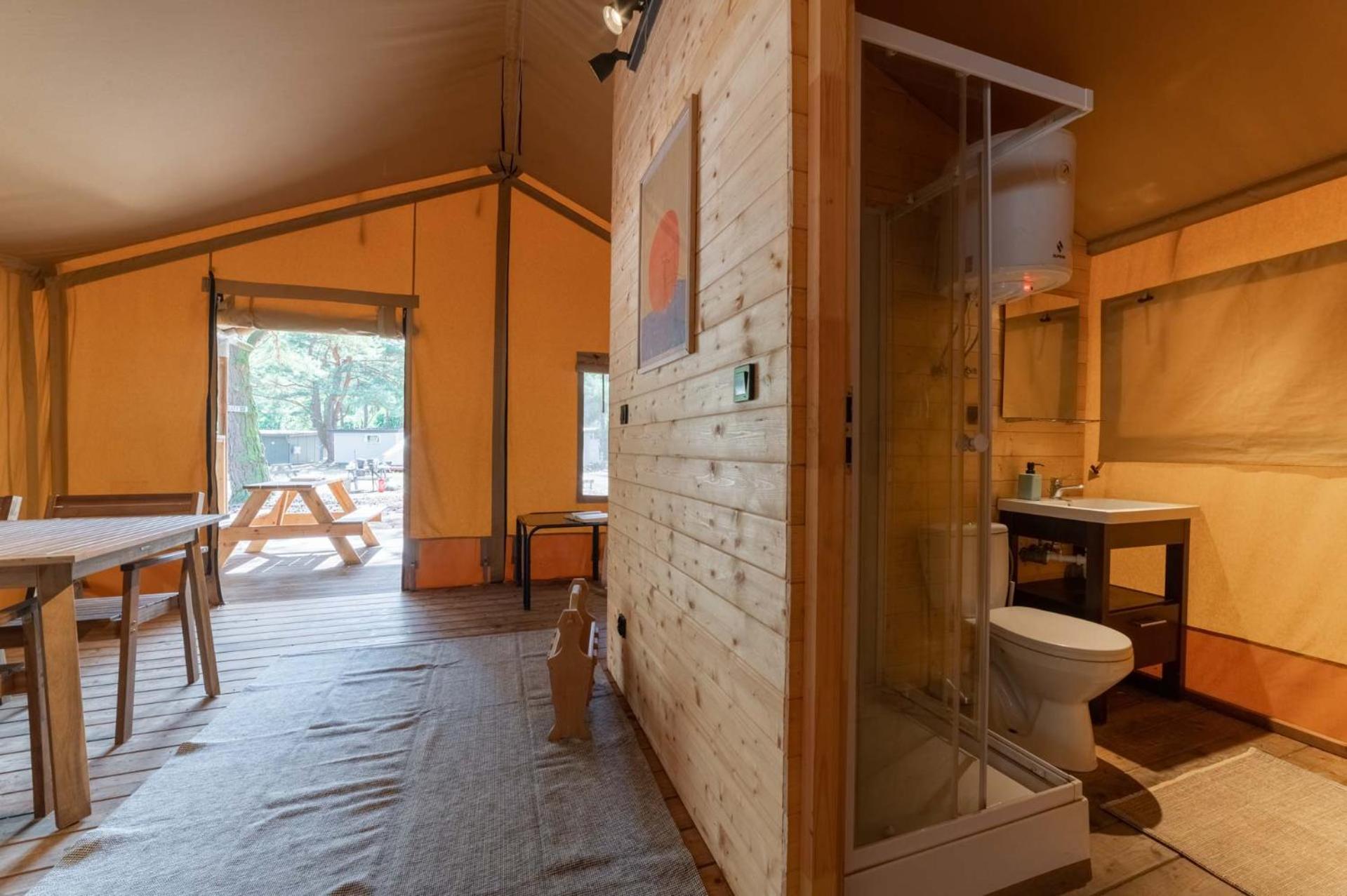 Camp Bursztynowy Las Gdaňsk Exteriér fotografie